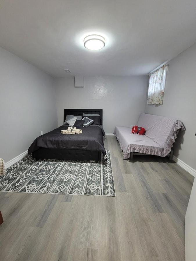 Falstaff Home Toronto Eksteriør bilde